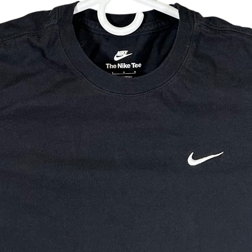 Nike Shirt Mens Black Short Sleeve Swoosh Logo T-Shirt 363277-00A Size Large